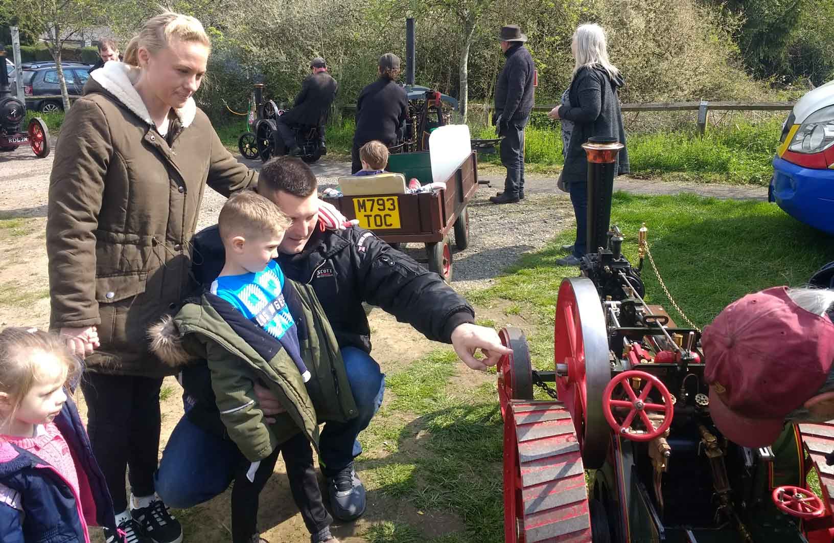 Family with traction engine